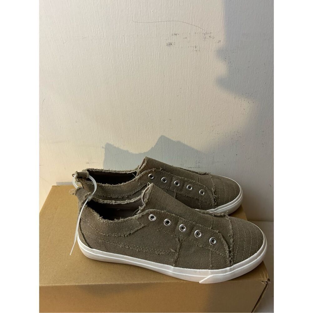 Corkys‎ 8 loafers taupe shoes babalu